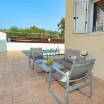 Anasta Villa *