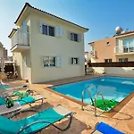 Villa Anasta Protarász